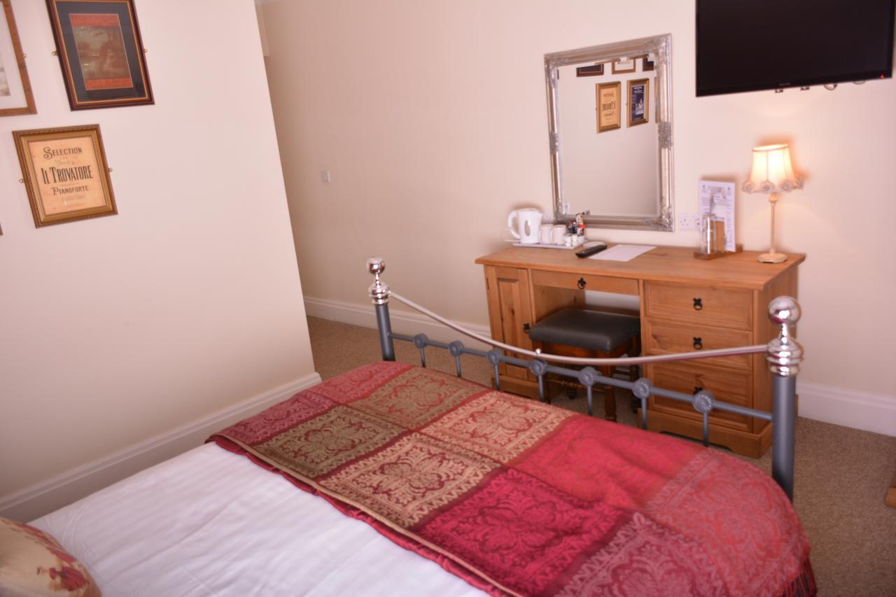Bed and Breakfast The Rose & Crown York Esterno foto